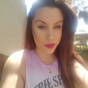 Meet your Posher, Alisha